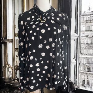 LIZ CLAIBORNE BLACK FLORAL LONG SLEEVES WOMEN BLOUSE. Pre owned.